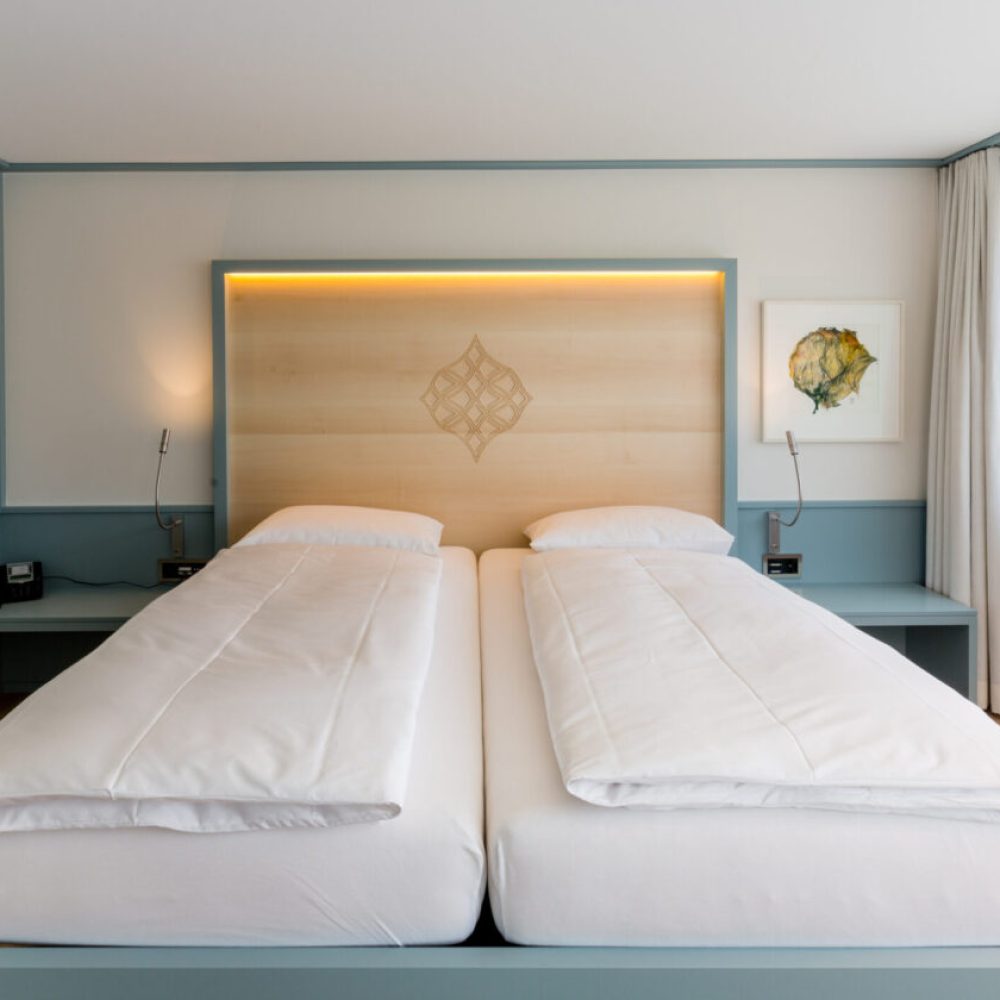 DZ-4-scaled-e1649242120244-1536x840